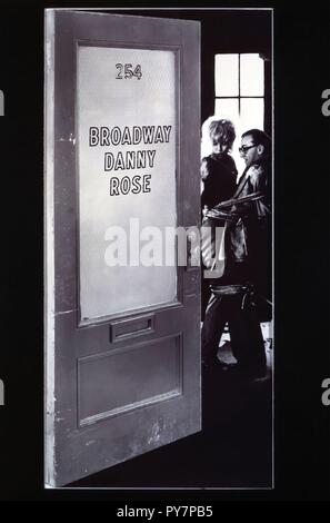 Original film title: BROADWAY DANNY ROSE. English title: BROADWAY DANNY ROSE. Year: 1984. Director: WOODY ALLEN. Credit: ORION PICTURES / Album Stock Photo