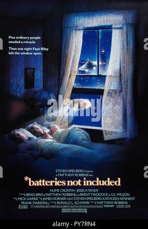 Original film title: BATTERIES NOT INCLUDED. English title: BATTERIES NOT INCLUDED. Year: 1987. Director: MATTHEW ROBBINS. Credit: UNIVERSAL PICTURES / Album Stock Photo