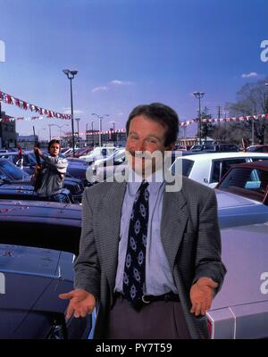 Original film title: CADILLAC MAN. English title: CADILLAC MAN. Year: 1990. Director: ROGER DONALDSON. Stars: ROBIN WILLIAMS; TIM ROBBINS. Credit: ORION PICTURES / Album Stock Photo