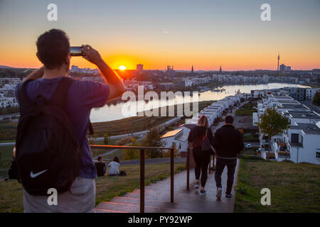 The Phoenix Lake in Dortmund district Hšrde, an artificial lake on the former steel plant Phoenix-East, residential development, recreational area, ga Stock Photo