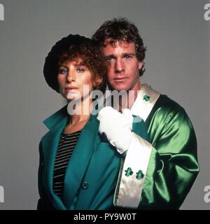 Original film title: THE MAIN EVENT. English title: THE MAIN EVENT. Year: 1979. Director: HOWARD ZIEFF. Stars: BARBRA STREISAND; RYAN O'NEAL. Credit: WARNER BROTHERS / Album Stock Photo