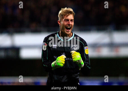 London, UK. 26th Oct 2018. Matt Ingram , the goalkeeper of Queens Park Rangers shows his delight as he celebrates after Pawel Wszolek of QPR scores his team's first goal.  EFL Skybet championship match, Queens Park Rangers v Aston Villa at Loftus Road stadium in London on Friday 26th October 2018.  this image may only be used for Editorial purposes. Editorial use only, license required for commercial use. No use in betting, games or a single club/league/player publications. pic by Steffan Bowen/Andrew Orchard sports photography/Alamy Live news Stock Photo