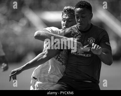 Manchester United vs San Jose Earthquakes battles Stock Photo