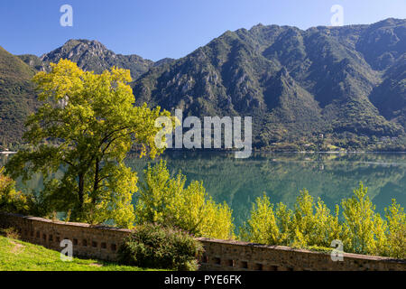 Lake Idro in the mountains of northern Italy Stock Photo