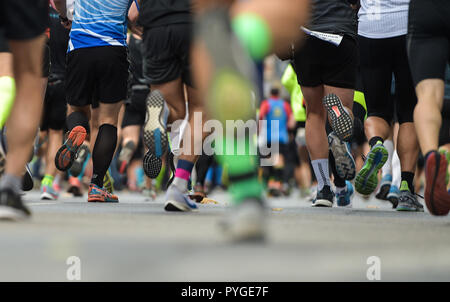 Frankfurt Main, Germany. 28th Oct, 2018. Participants of the Frankfurt Marathon in action. The Frankfurt running event is the oldest city marathon in Germany. Credit: Silas Stein/dpa/Alamy Live News Stock Photo