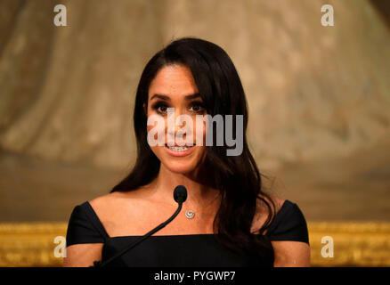 The Duchess of Sussex speaks at a reception hosted by the Governor-General celebrating the 125th anniversary of women's suffrage in New Zealand, at Government House in Wellington, New Zealand. Stock Photo