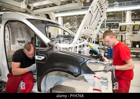 Poland, assembly at Volkswagen Poznan (VW commercial vehicles, Caddy and T6) Stock Photo