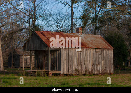 Slave quarters at the Laurel Valley Sugar Plantation near Thibodaux, Louisiana, was used as a set for the feature film 'Ray,' in 2004. Stock Photo