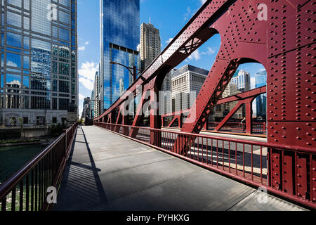 Chicago downtown bridge and buiding Stock Photo