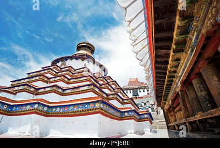 View of temple in Gyantse, Tibet Stock Photo