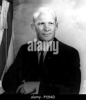This is the official NASA portrait of astronaut Edwin E. (Buzz) Aldrin. (uncertain date)