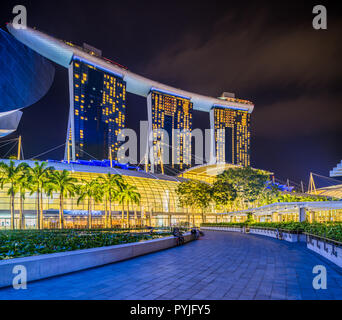 SINGAPORE CITY, SINGAPORE - APRIL 14, 2018: Marina Bay Sands at night the largest hotel in Asia. It opened on 27 April 2010. Singapore on April , 2018 Stock Photo