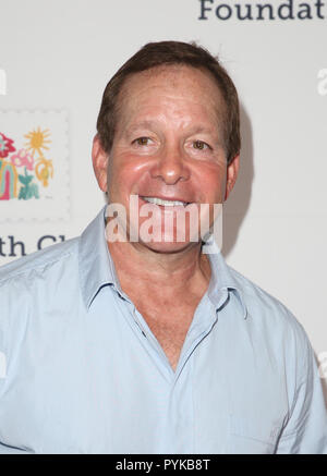 Culver City, Ca. 28th Oct, 2018. Steve Guttenberg, at the Elizabeth Glaser Pediatric AIDS Foundation 30th Anniversary at A Time for Heroes Family Festival at Smashbox Studios in Culver City, California on October 28, 2018. Credit: Faye Sadou/Media Punch/Alamy Live News Stock Photo