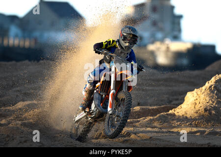 Portrush, Northern Ireland. Sunday 28 October, 2018  Action from the 2018 Portrush Beach Races. Credit: Graham  Service/Alamy Live News Stock Photo