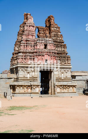 Vijaya Vittala temple gopuram, Hampi, Karnataka, India Stock Photo