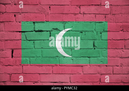 Maldives flag is painted onto an old brick wall Stock Photo - Alamy