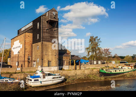 The Old Tide mill, river Crouch, Battlesbridge, Wickford, Essex. Stock Photo