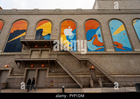 New York, USA. 29th October, 2018. The Brooklyn Academy of Music in Brooklyn in New York is seen decorated on Monday, October 29, 2018 in advance of it's hosting Tuesday's Apple product announcement. Apple is expected to release updated versions of the iPad and Mac computers. It also is scheduled to release third-quarter earnings after the bell on Thursday. (Â© Richard B. Levine) Credit: Richard Levine/Alamy Live News Stock Photo
