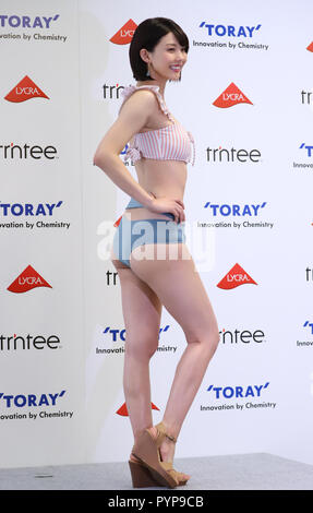 Tokyo, Japan. 30th Oct, 2018. 20-year-old Japanese model Sawa Matsuda in swimsuits poses as she is named as the new campaign girl of Japanese textile and high-tech giant Toray at the company's headquarters in Tokyo on Tuesday, October 30, 2018. Credit: Yoshio Tsunoda/AFLO/Alamy Live News Stock Photo