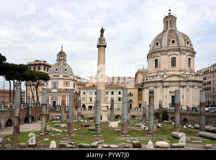 Rome, Italy. 20th May, 2018. View of the Trajanforum. Credit: Waltraud Grubitzsch/dpa-Zentralbild/ZB/dpa/Alamy Live News Stock Photo