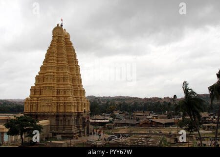 The prominent Virupaksha Temple (still in use) of Hampi. Taken in India, August 2018. Stock Photo