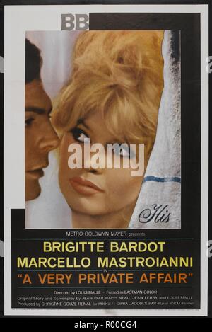 1962, Film Title: VERY PRIVATE AFFAIR, Director: LOUIS MALLE, Pictured:  BRIGITTE BARDOT, LOUIS MALLE. (Credit Image: SNAP Stock Photo - Alamy