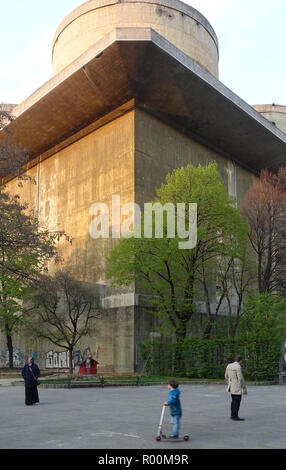 Wien, Flakturm Arenbergpark - Vienna, Flak Tower Stock Photo