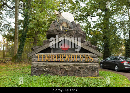 Sign for visitors / car passengers / drivers following the Safari Park route at Longleat Safari Park as they enter the Canadian timber-wolf Timber Wolf / Timberwolf Timberwolves enclosure. UK (103) Stock Photo