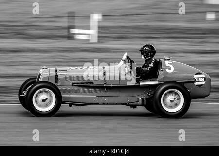 Charles McCabe, ERA B-Type R5B, Remus, Goodwood Trophy, Grand Prix Cars ...