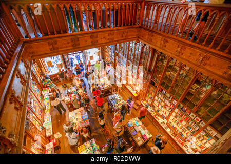 Oporto, Portugal - August 13, 2017: aerial view of Library Lello and Irmao, one of the world's most beautiful libraries in rua das Carmelitas, historic center of Porto, known for Harry Potter film. Stock Photo