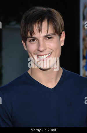 Sean Faris  arriving at the YOURS, MINE & OURS Premiere at the Arclight Theatre in Los Angeles. November 20, 2005.FarisSean119 Red Carpet Event, Vertical, USA, Film Industry, Celebrities,  Photography, Bestof, Arts Culture and Entertainment, Topix Celebrities fashion /  Vertical, Best of, Event in Hollywood Life - California,  Red Carpet and backstage, USA, Film Industry, Celebrities,  movie celebrities, TV celebrities, Music celebrities, Photography, Bestof, Arts Culture and Entertainment,  Topix, headshot, vertical, one person,, from the year , 2005, inquiry tsuni@Gamma-USA.com Stock Photo