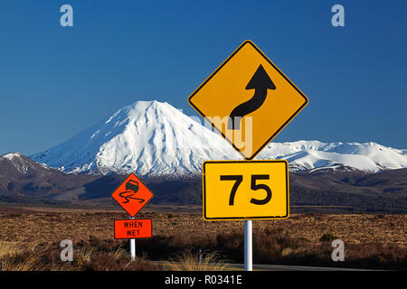 Road signs on Desert Road and Mt Ngauruhoe, Tongariro National Park, Central Plateau, North Island, New Zealand Stock Photo