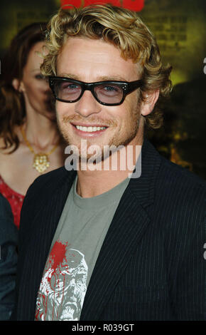 Simon Baker arriving at the Land of The Dead Premiere at the National Theatre in Los Angeles. June, 20. 2005.BakerSimon030 Red Carpet Event, Vertical, USA, Film Industry, Celebrities,  Photography, Bestof, Arts Culture and Entertainment, Topix Celebrities fashion /  Vertical, Best of, Event in Hollywood Life - California,  Red Carpet and backstage, USA, Film Industry, Celebrities,  movie celebrities, TV celebrities, Music celebrities, Photography, Bestof, Arts Culture and Entertainment,  Topix, headshot, vertical, one person,, from the year , 2005, inquiry tsuni@Gamma-USA.com Stock Photo