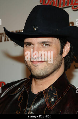 Robert Rodriguez arriving at the Sin City Premiere at the National Mann Theatre In Los Angeles. March 28, 2005.22 RodriguezRobert106 Red Carpet Event, Vertical, USA, Film Industry, Celebrities,  Photography, Bestof, Arts Culture and Entertainment, Topix Celebrities fashion /  Vertical, Best of, Event in Hollywood Life - California,  Red Carpet and backstage, USA, Film Industry, Celebrities,  movie celebrities, TV celebrities, Music celebrities, Photography, Bestof, Arts Culture and Entertainment,  Topix, headshot, vertical, one person,, from the year , 2005, inquiry tsuni@Gamma-USA.com Stock Photo