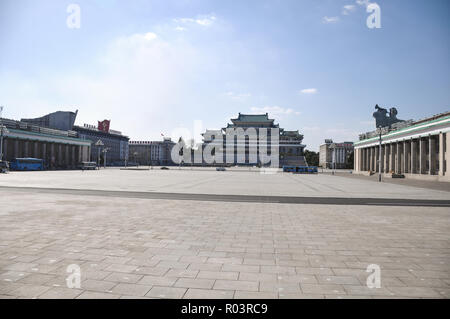 Pyongyang, North-Korea, 09/07/2018: Kim Il Sung Palace on Kim Il Sung square is incredibly huge and empty. Stock Photo