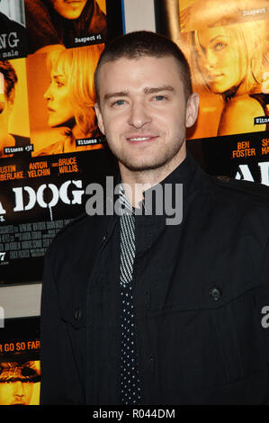 Justin Timberlake arriving at the ALPHA DOG Premiere at the Arclight Theatre in Los Angeles. January 3, 2007  headshot eye contact TimberlakeJustin119 Red Carpet Event, Vertical, USA, Film Industry, Celebrities,  Photography, Bestof, Arts Culture and Entertainment, Topix Celebrities fashion /  Vertical, Best of, Event in Hollywood Life - California,  Red Carpet and backstage, USA, Film Industry, Celebrities,  movie celebrities, TV celebrities, Music celebrities, Photography, Bestof, Arts Culture and Entertainment,  Topix, headshot, vertical, one person,, from the year , 2007, inquiry tsuni@Gam Stock Photo