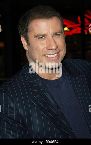 John Travolta arriving at the Be Cool Premiere at the Chinese Theatre in Los Angeles. February 14, 2005.TravoltaJohn 45 Red Carpet Event, Vertical, USA, Film Industry, Celebrities,  Photography, Bestof, Arts Culture and Entertainment, Topix Celebrities fashion /  Vertical, Best of, Event in Hollywood Life - California,  Red Carpet and backstage, USA, Film Industry, Celebrities,  movie celebrities, TV celebrities, Music celebrities, Photography, Bestof, Arts Culture and Entertainment,  Topix, headshot, vertical, one person,, from the year , 2005, inquiry tsuni@Gamma-USA.com Stock Photo