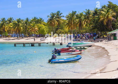 Saltwhistle Bay, Mayreau, The Grenadines, St. Vincent and The Grenadines, West Indies, Caribbean, Central America Stock Photo