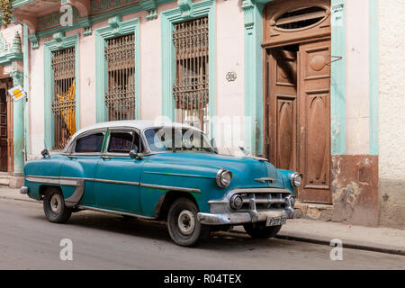 Old vintage American car parked in street, Havana, Cuba, West Indies, Caribbean, Central America