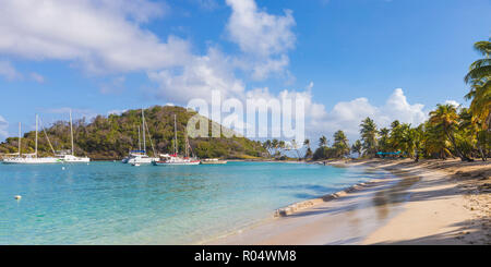 Saltwhistle Bay, Mayreau, The Grenadines, St. Vincent and The Grenadines, West Indies, Caribbean, Central America Stock Photo