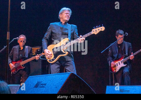 Dublin, Dublin, Ireland. 31st Oct, 2018. Peter Cetera from the band Chicago and The Bad Daddy's plays live in Dublin's Vicar Street Venue. Credit: Ben Ryan/SOPA Images/ZUMA Wire/Alamy Live News Stock Photo