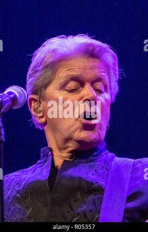 Dublin, Dublin, Ireland. 31st Oct, 2018. Peter Cetera from the band Chicago and The Bad Daddy's plays live in Dublin's Vicar Street Venue. Credit: Ben Ryan/SOPA Images/ZUMA Wire/Alamy Live News Stock Photo