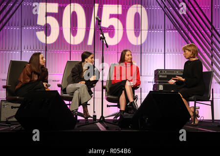 Los Angeles, Ca, USA. 1st Nov, 2018. Haim at TheWraps Power Womens Summit at the InterContinental Hotel in Los Angeles, California on November 1, 2018. Credit: Faye Sadou/Media Punch/Alamy Live News Stock Photo