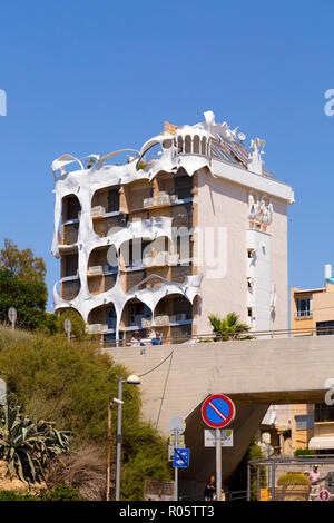Tel Aviv-Yafo, Israel - June 6, 2018: Crazy house designed by Leon Geignebet in Tel Aviv. The building is an architectural attraction with its unusual Stock Photo