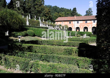 Italy, Lombardy, Olgiate Molgora, Villa Sommi Picenardi in 17th century Barocchetto Lombardo style with English garden and Italian style Stock Photo