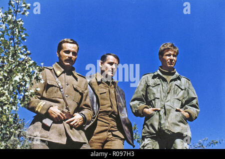 FORCE 10 FROM NAVARONE 1978 Columbia-Warner film with from left:Franco Nero, Robert Shaw, Harrison Ford Stock Photo