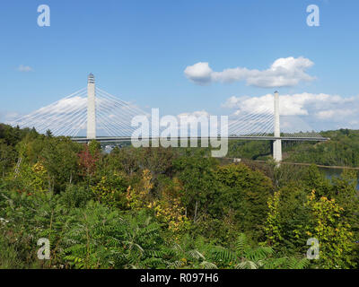 PENOBSCOT NARROWS BRIDGE in Maine,USA. Photo: Tony Gale Stock Photo