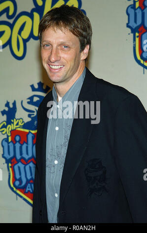 Tony Hawk arriving at the Spike TV Video Game Awards at the Santa Monica Barker Hangar in Los Angeles. December 14, 2004.HawkTony021 Red Carpet Event, Vertical, USA, Film Industry, Celebrities,  Photography, Bestof, Arts Culture and Entertainment, Topix Celebrities fashion /  Vertical, Best of, Event in Hollywood Life - California,  Red Carpet and backstage, USA, Film Industry, Celebrities,  movie celebrities, TV celebrities, Music celebrities, Photography, Bestof, Arts Culture and Entertainment,  Topix, headshot, vertical, one person,, from the year , 2004, inquiry tsuni@Gamma-USA.com Stock Photo