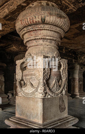 Rock Carvings on Pillar in Cave 31, Ellora Caves, near Aurangabad, Maharashtra, India Stock Photo