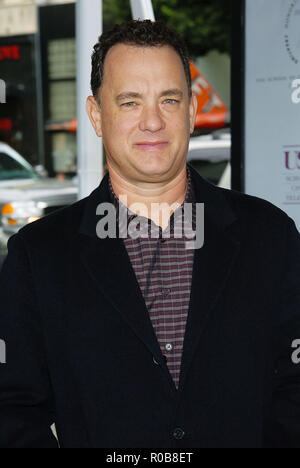 Tom Hanks arriving at the Polar Express Premiere at The Grauman Chinese Theatre in Los Angeles. 11/07/2004. 09-HanksTom090 Red Carpet Event, Vertical, USA, Film Industry, Celebrities,  Photography, Bestof, Arts Culture and Entertainment, Topix Celebrities fashion /  Vertical, Best of, Event in Hollywood Life - California,  Red Carpet and backstage, USA, Film Industry, Celebrities,  movie celebrities, TV celebrities, Music celebrities, Photography, Bestof, Arts Culture and Entertainment,  Topix, headshot, vertical, one person,, from the year , 2004, inquiry tsuni@Gamma-USA.com Stock Photo